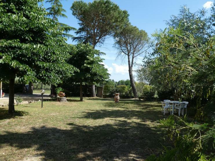 Casa Giuliana Daire Chiusi Dış mekan fotoğraf